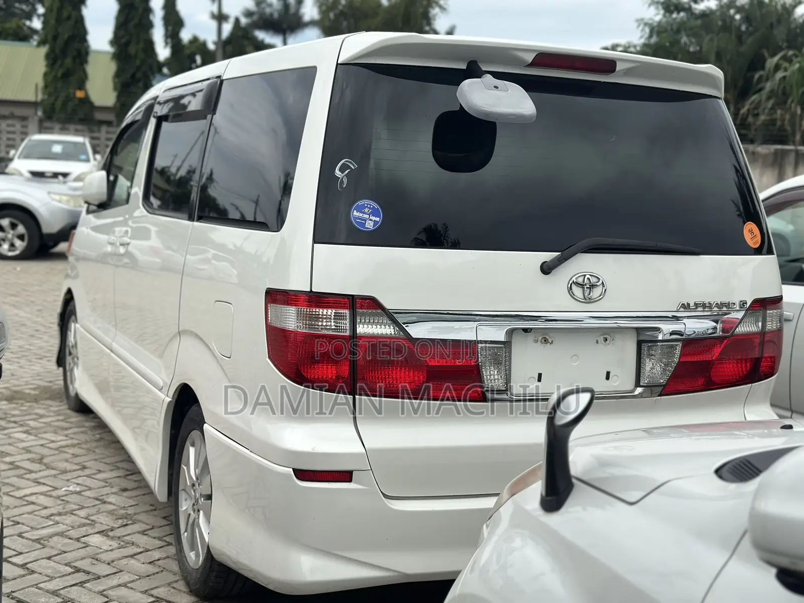 Toyota Alphard 2002 White