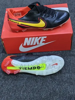 Men's Football Boots Tiempo