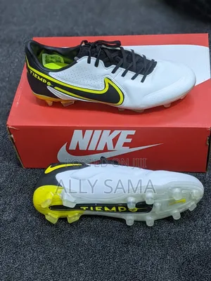 Men's Football Boots Tiempo
