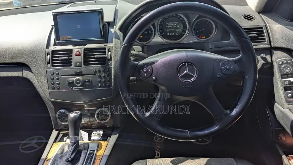 Mercedes-Benz C-Class 2010 White