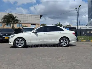 Mercedes-Benz C-Class 2010 White