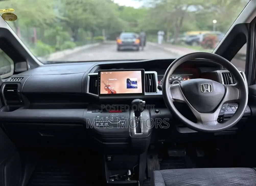 Honda Stepwgn 2012 Black