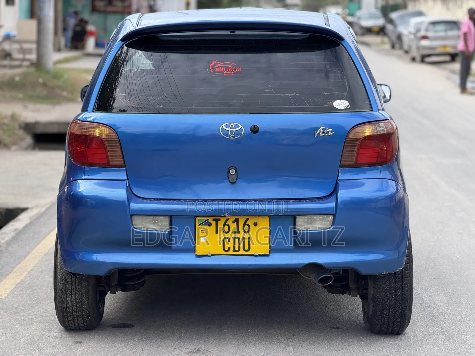 Toyota Vitz 2004 Blue