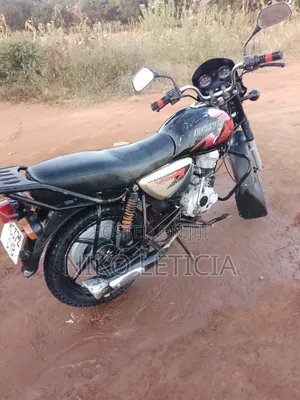TVS HLX 125 2020 Black
