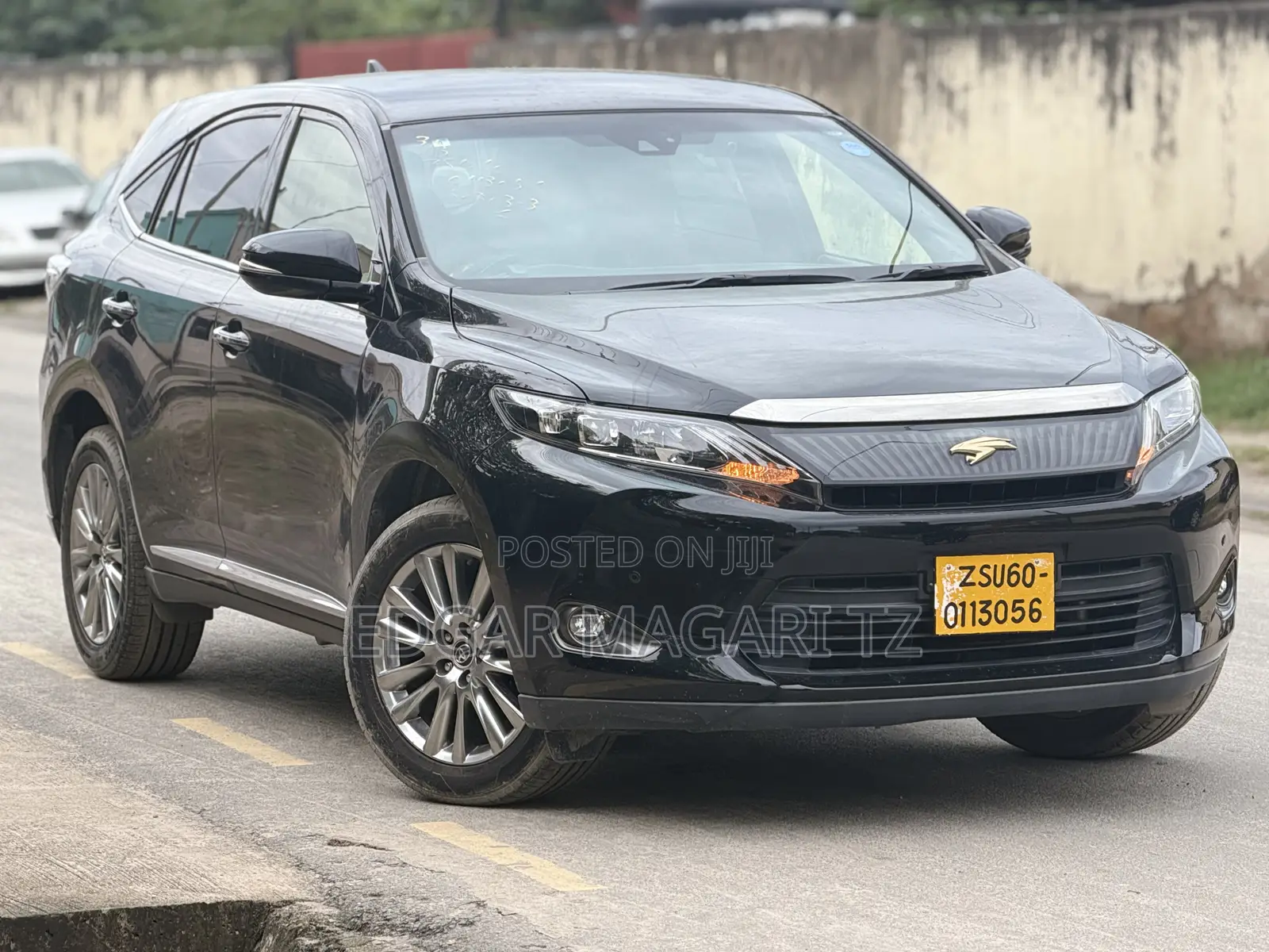 Toyota Harrier 2017 Black