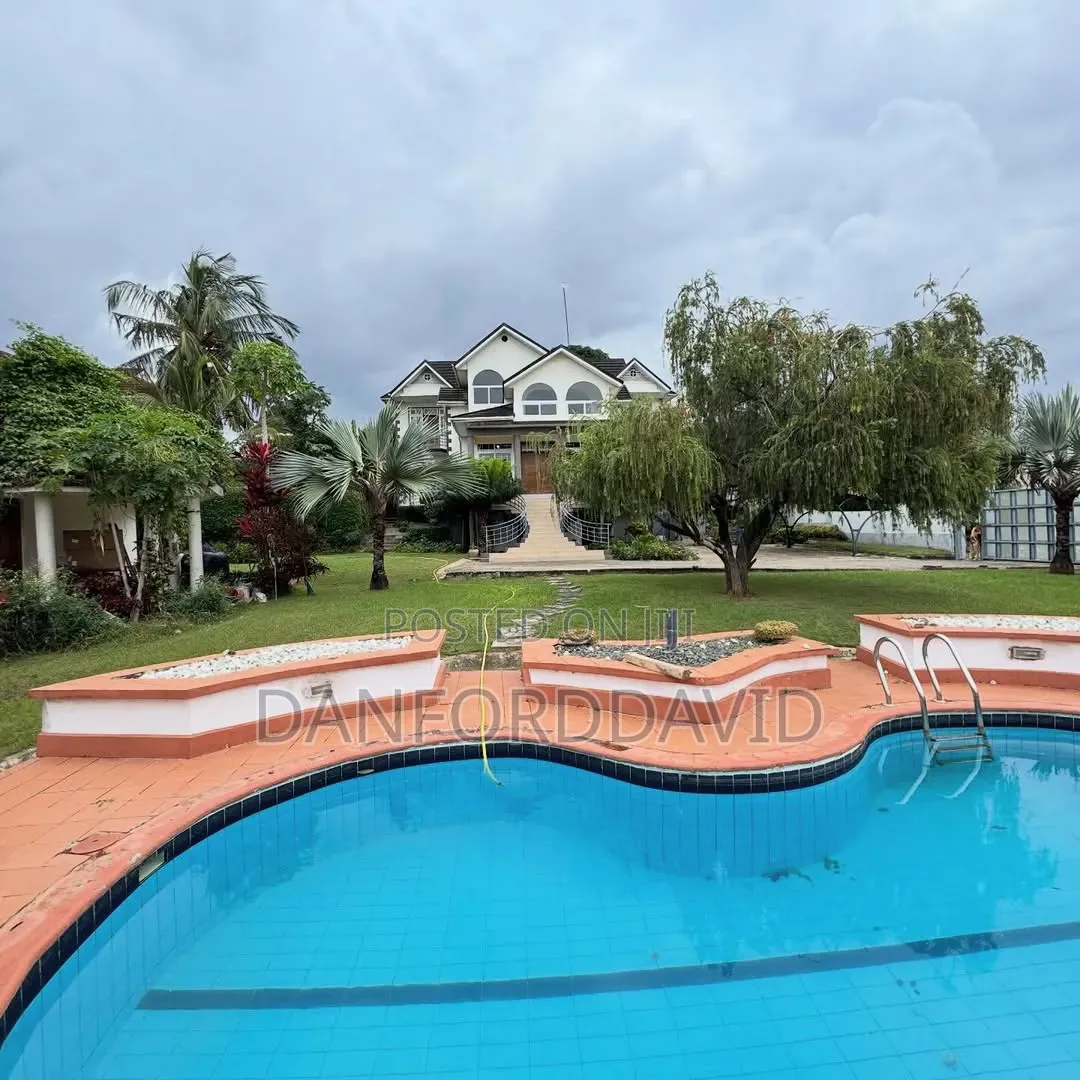 5bdrm House in Kahwa Real Estate, Masaki for sale