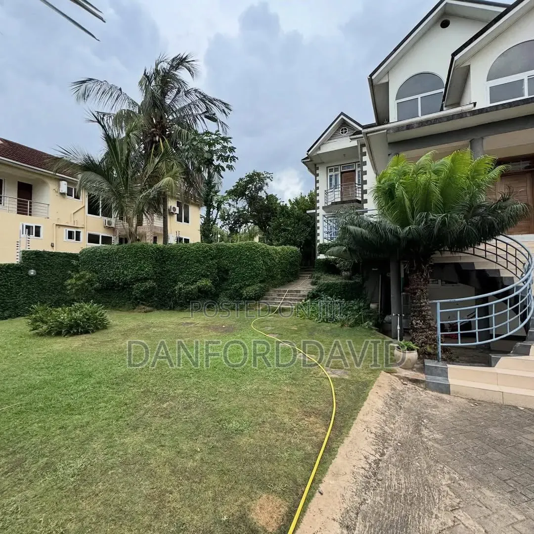 5bdrm House in Kahwa Real Estate, Masaki for sale