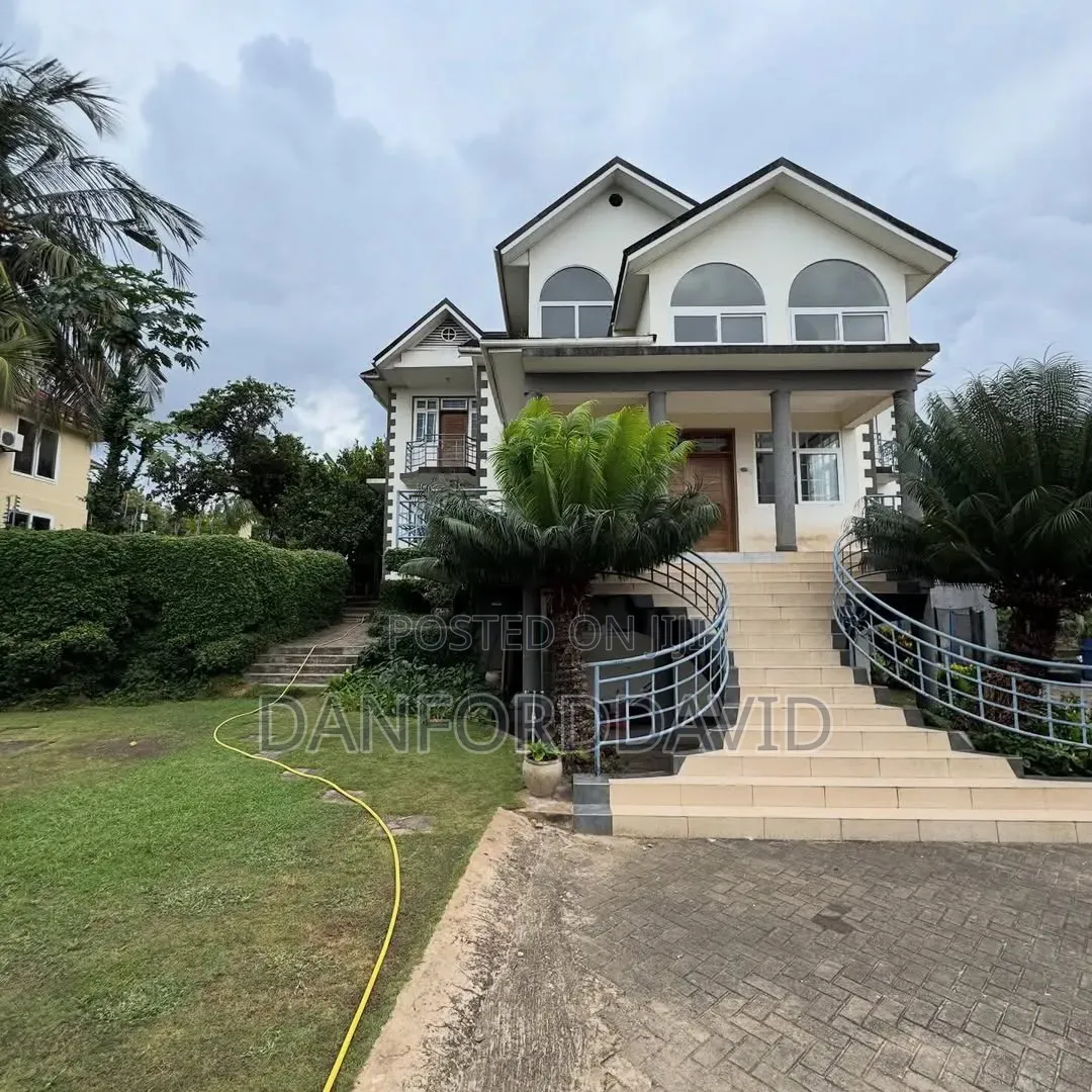 5bdrm House in Kahwa Real Estate, Masaki for sale