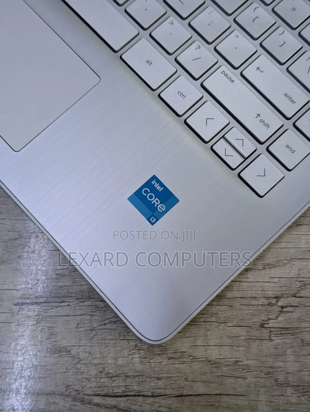New Laptop HP 14S 8GB Intel Core i3 SSD 256GB