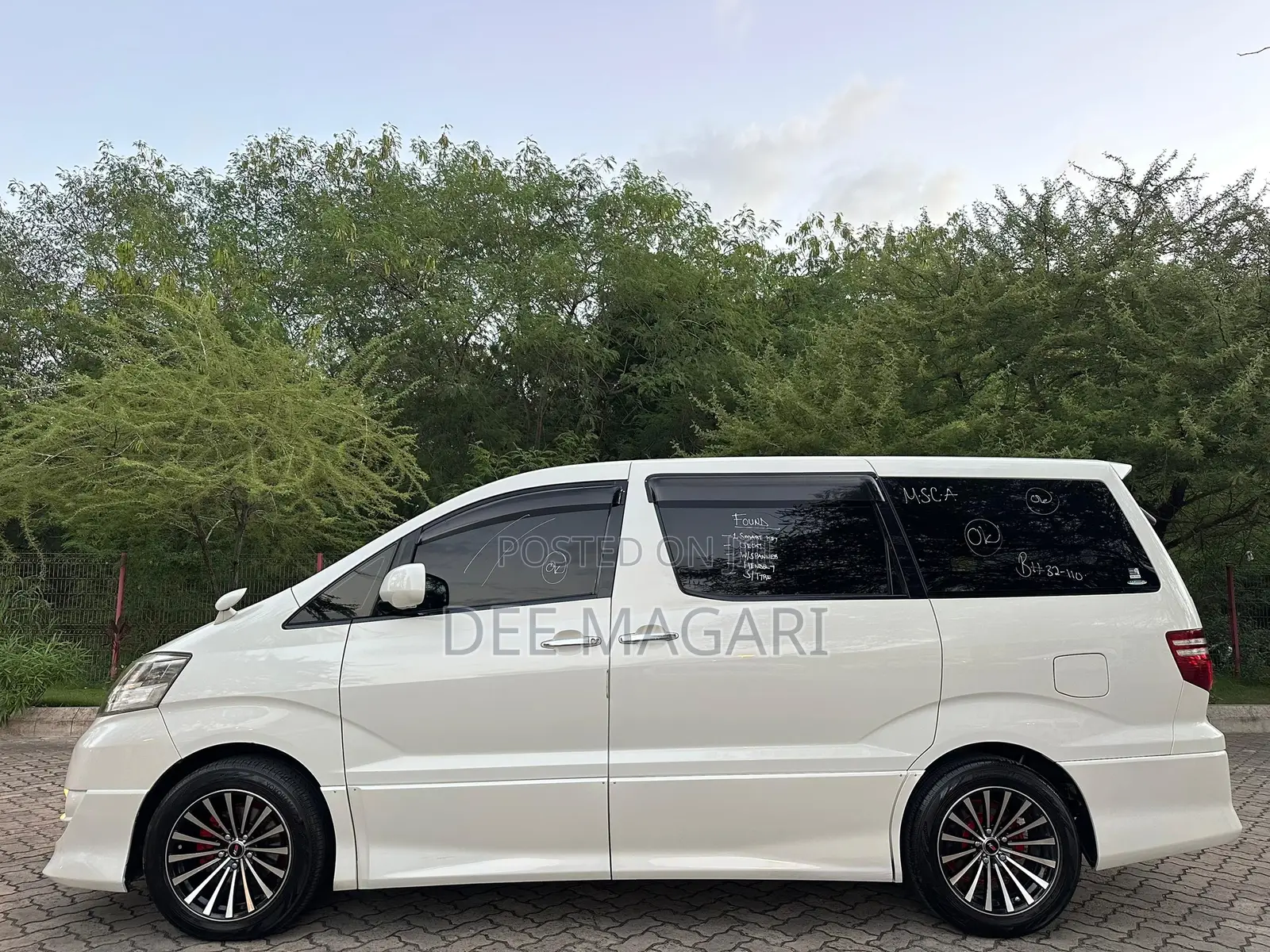 Toyota Alphard 2007 White