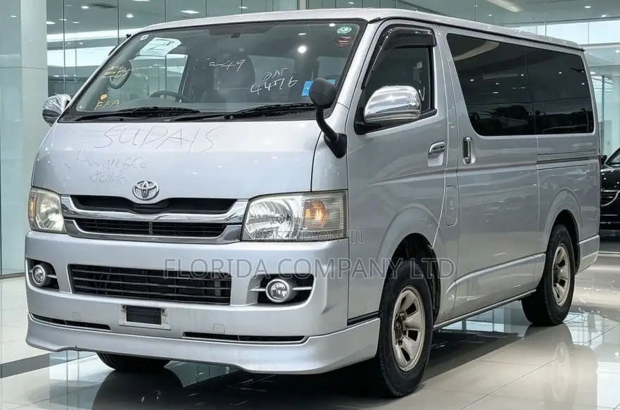 Toyota HiAce 2008 Silver