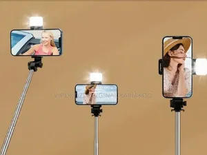 Selfie Stick With Light