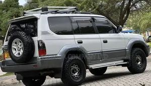 Toyota Land Cruiser Prado 2002 White