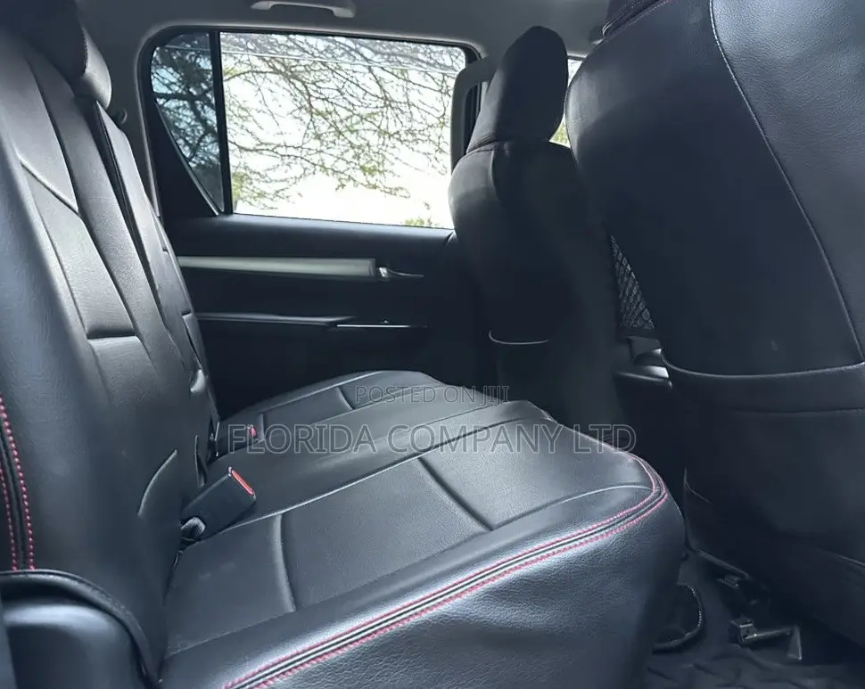 Toyota Hilux 2021