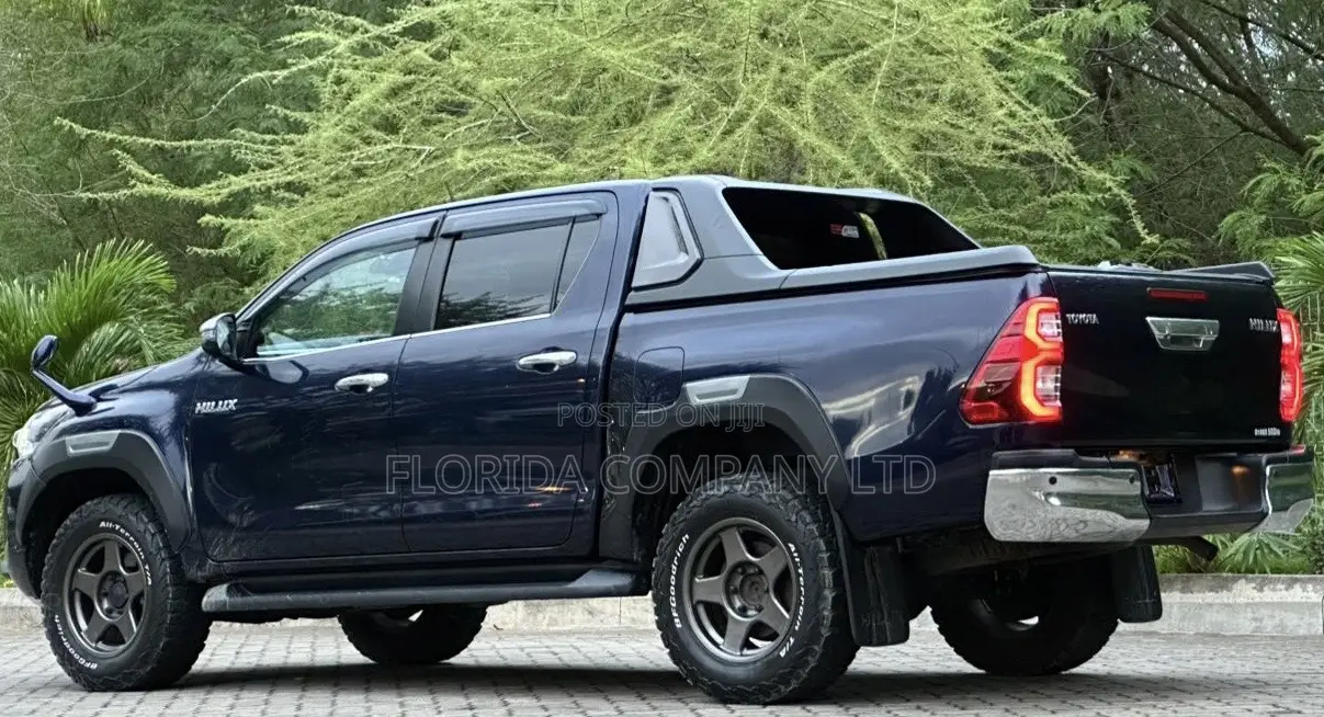 Toyota Hilux 2021