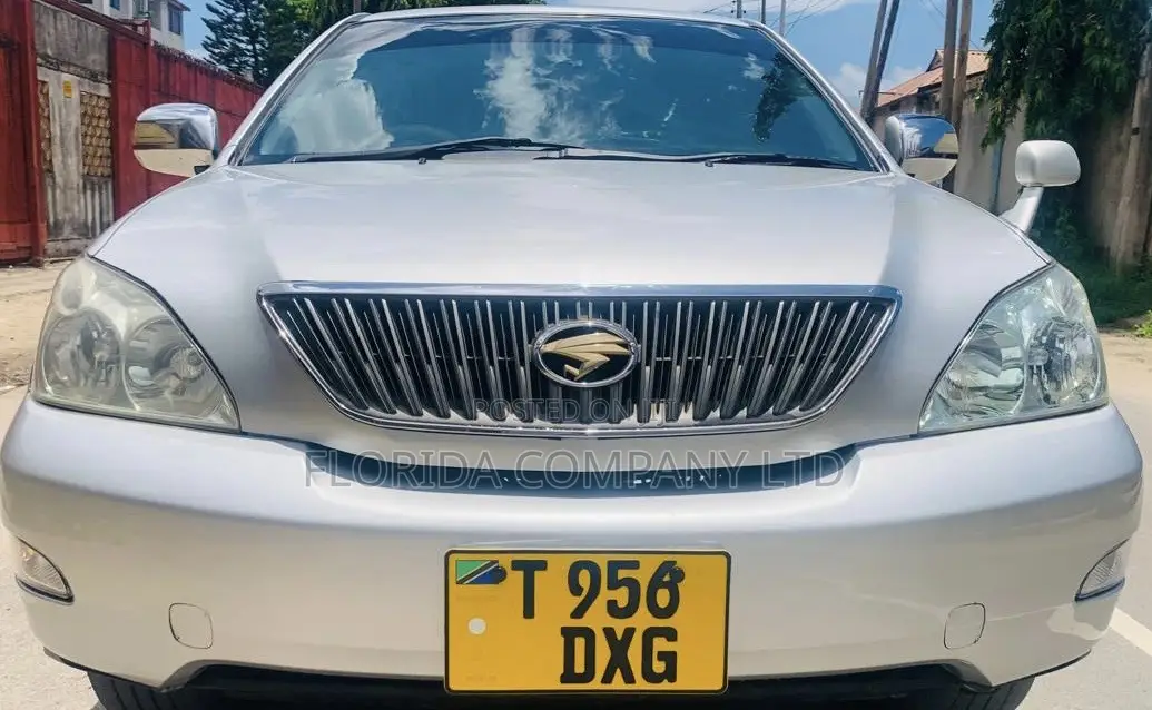 Toyota Harrier 2005 Silver