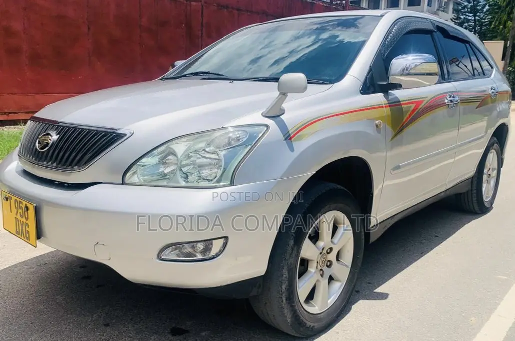 Toyota Harrier 2005 Silver
