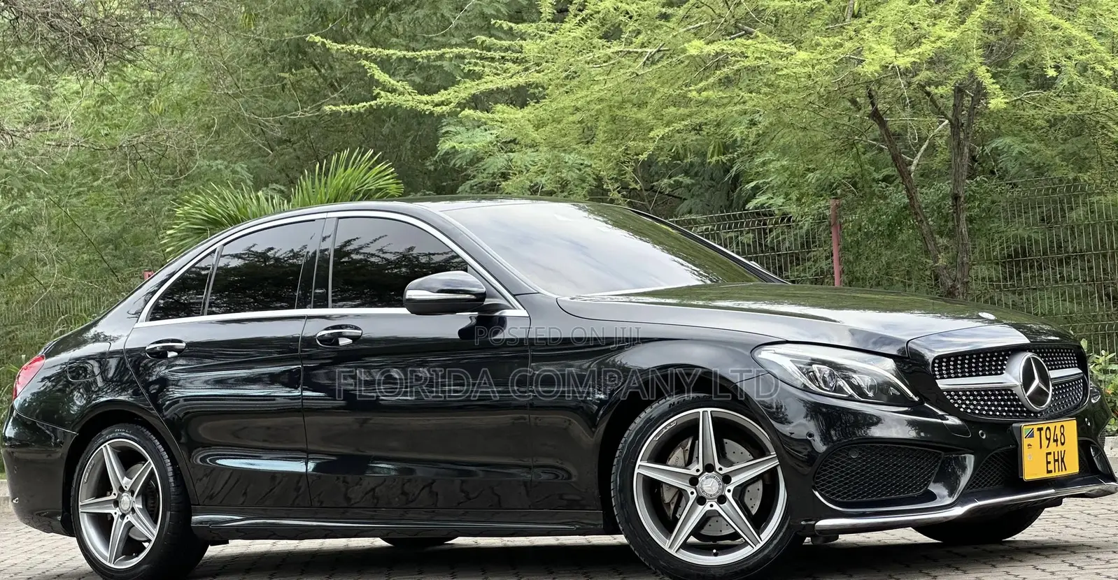 Mercedes-Benz C200 2014 Black