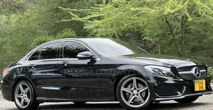 Mercedes-Benz C200 2014 Black