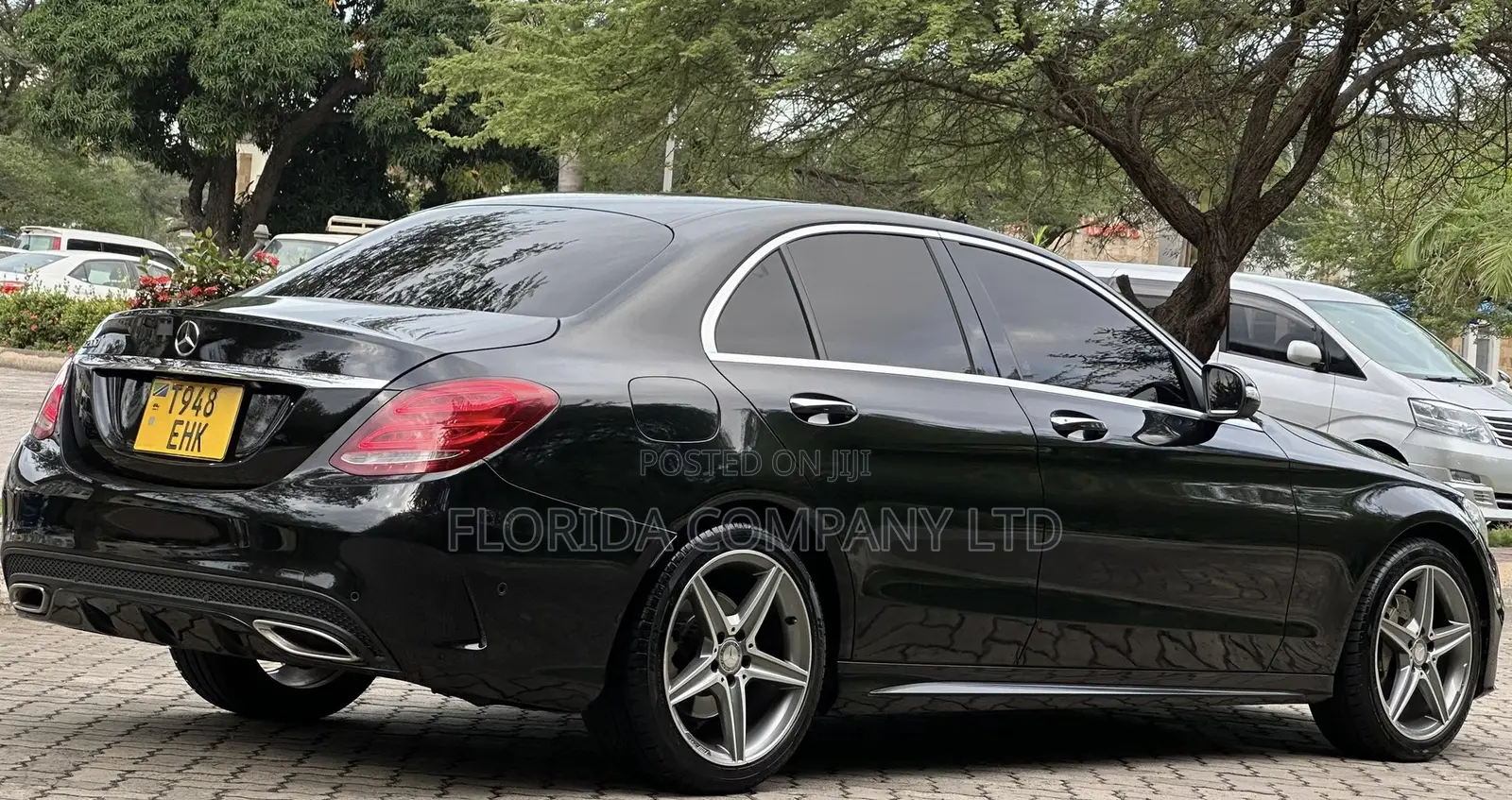 Mercedes-Benz C200 2014 Black