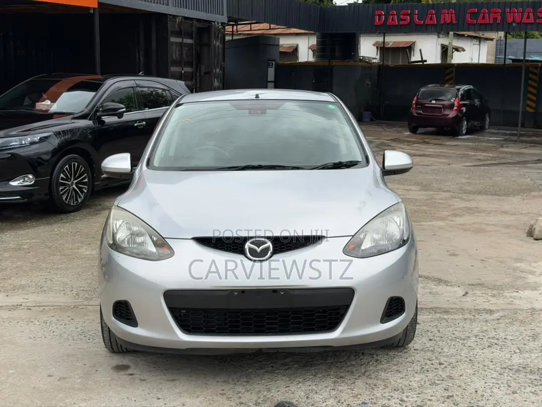 Mazda Demio 2009 Silver