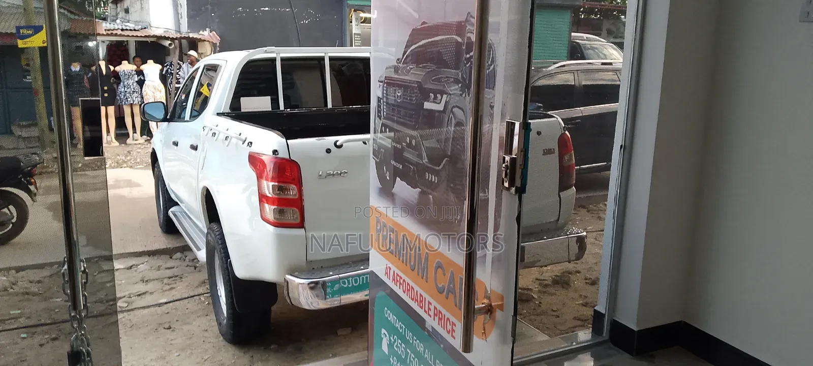 Mitsubishi L200 2008 White