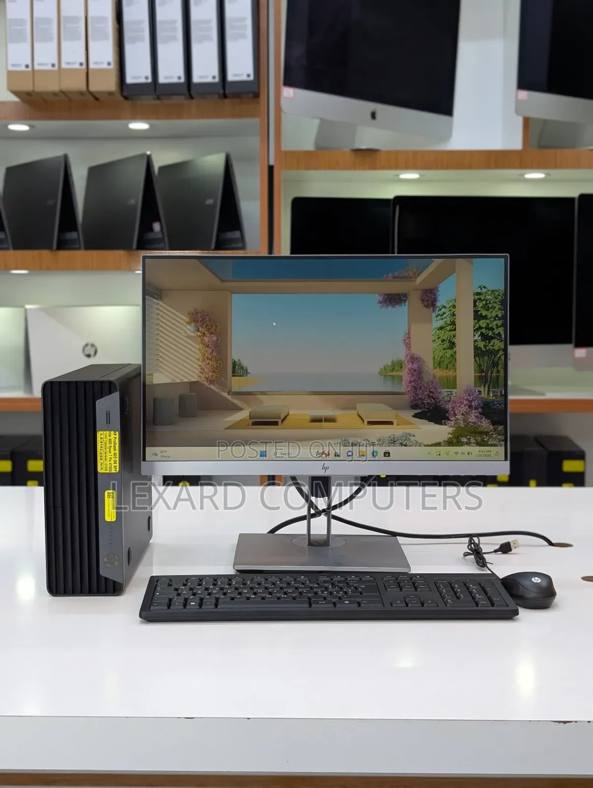 Desktop Computer HP ProDesk 400 8GB AMD Ryzen 7 SSD 256GB