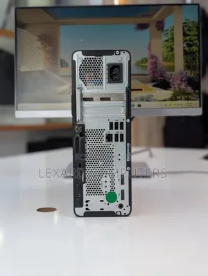 Desktop Computer HP ProDesk 400 8GB AMD Ryzen 7 SSD 256GB