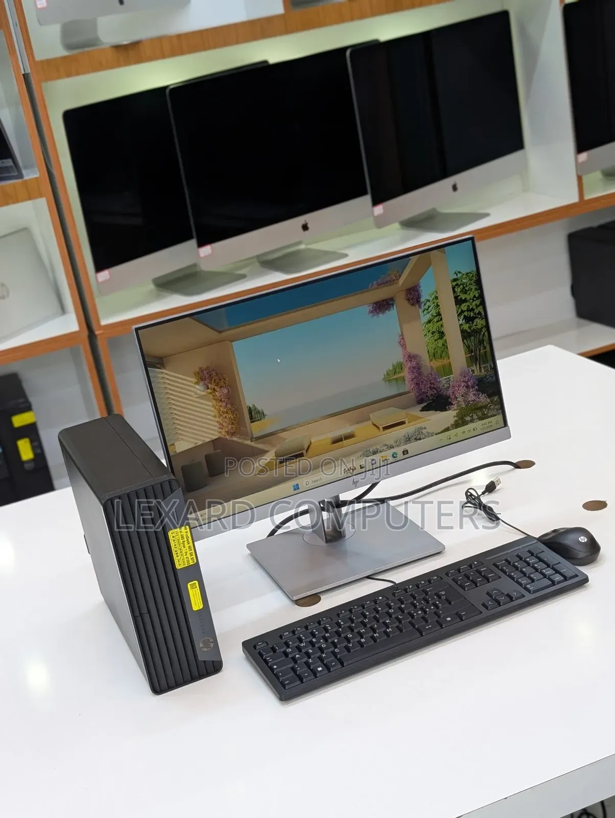 Desktop Computer HP ProDesk 400 8GB AMD Ryzen 7 SSD 256GB