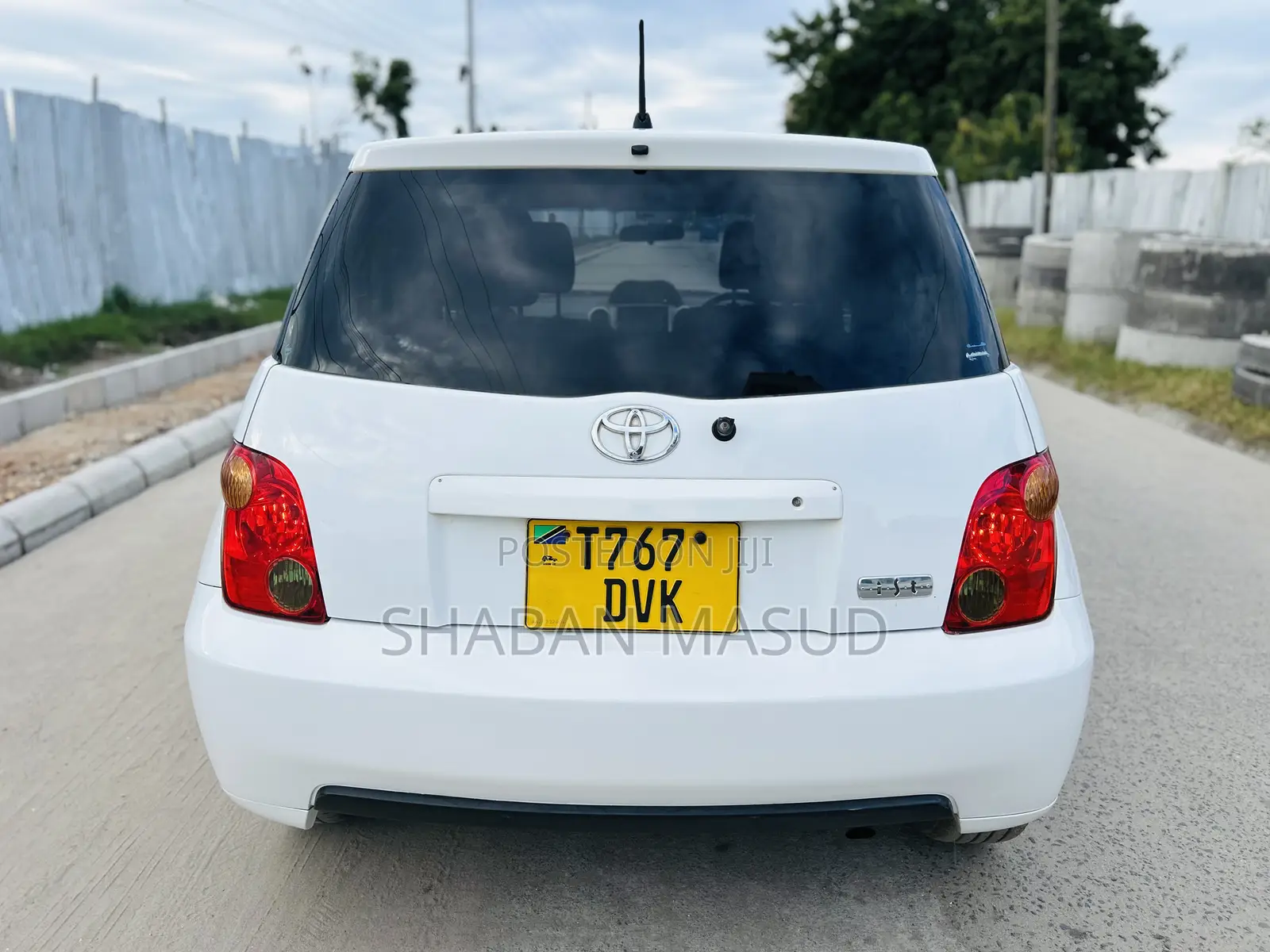 Toyota IST 2003 White
