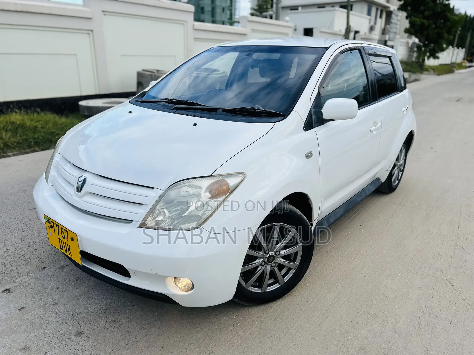 Toyota IST 2003 White