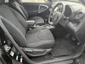 Toyota Vanguard 2011 Black