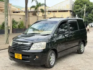 Toyota Noah 2005 Black