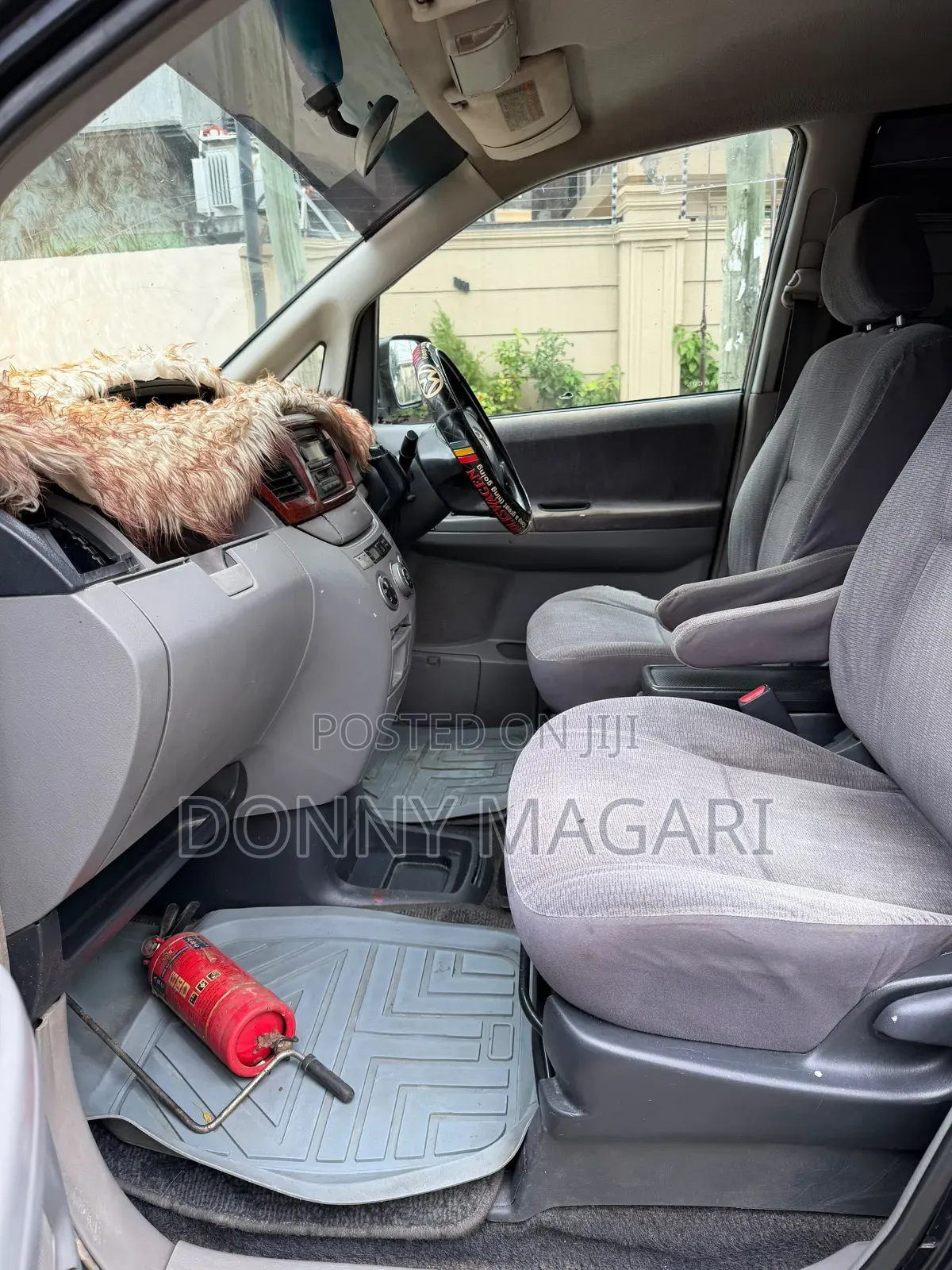 Toyota Noah 2005 Black