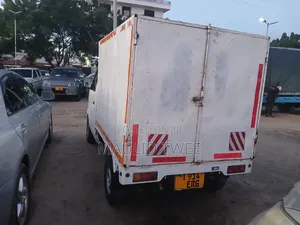 Suzuki Super Carry 2003 White