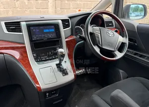 Toyota Alphard 2009 White