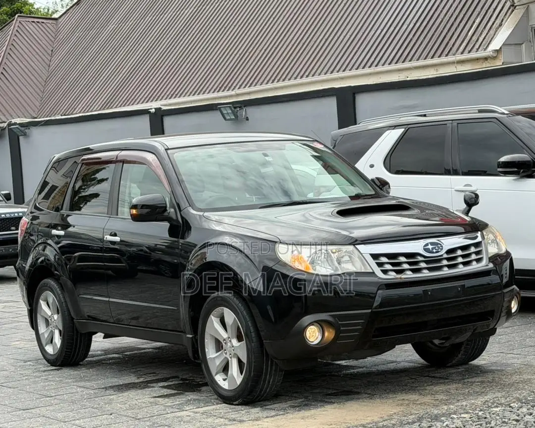 Subaru Forester 2011 Black
