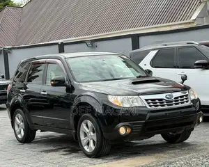 Subaru Forester 2011 Black