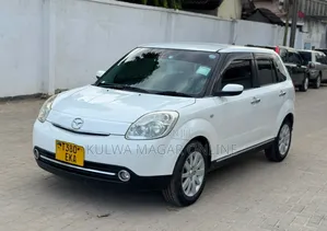 Mazda Verisa 2008 White