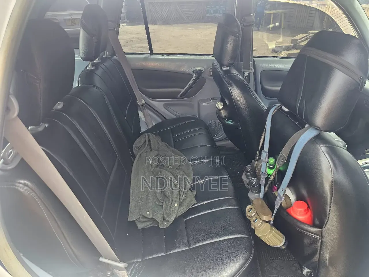 Toyota RAV4 Automatic 2003 White