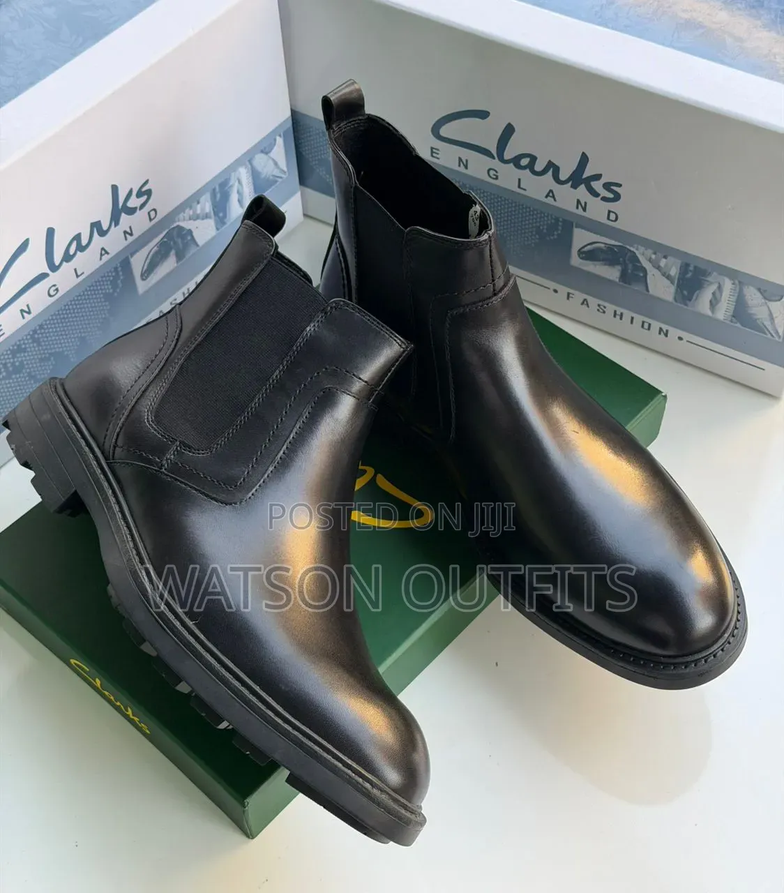 Buti or Clarks Boots Leather Materials Shoes or Footwears High Cutting