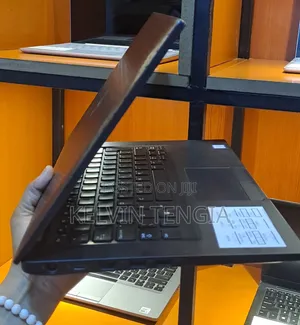 Laptop Dell Latitude E7270 8GB Intel Core i7 SSD 128GB