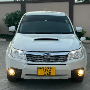Subaru Forester 2009 White