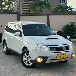 Subaru Forester 2009 White
