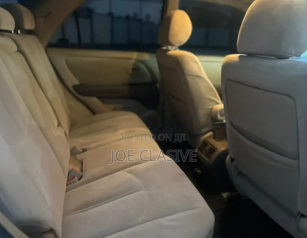 Toyota Harrier 240G Premium L Package 2005 Beige