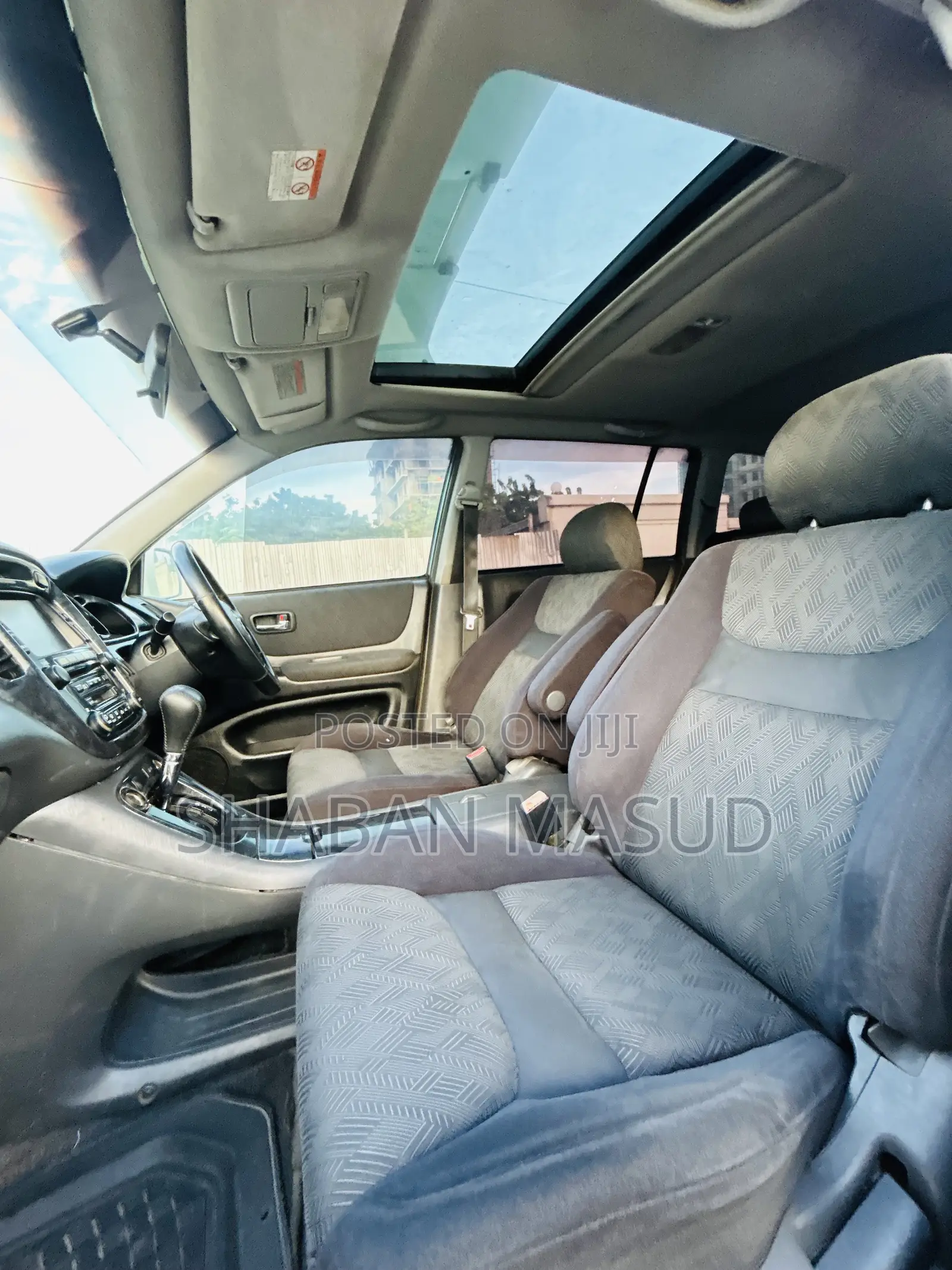 Toyota Kluger 2004 White