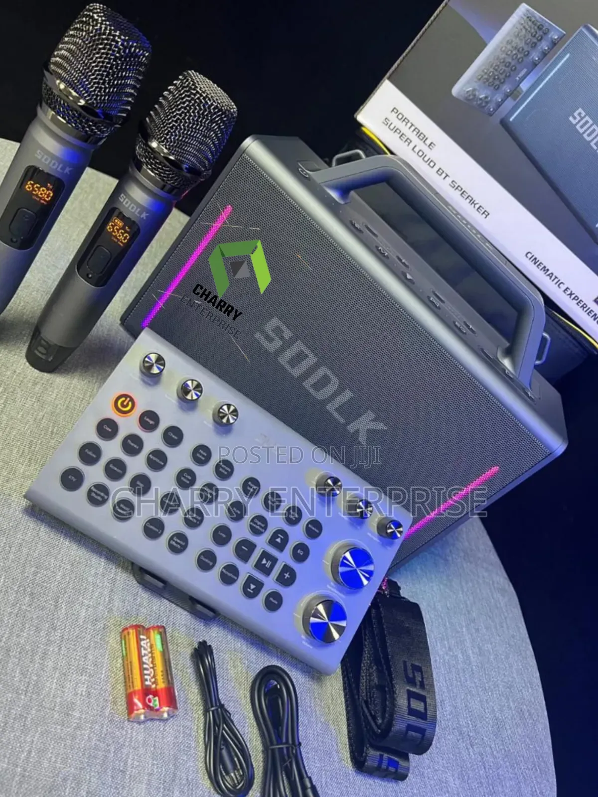 Karaoke Sodlk Portable S1116 Super Loud Bluetooth Speaker 2 Mics
200w