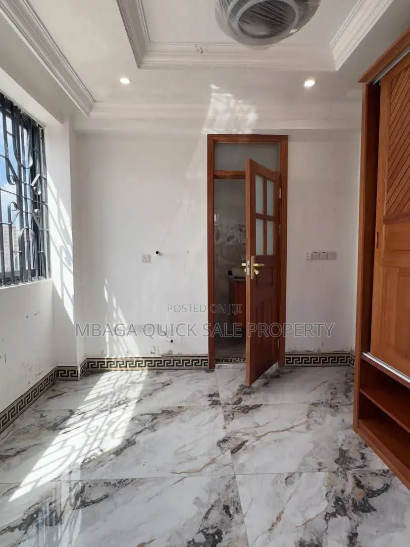 3bdrm House in Sinza, Masaki for rent