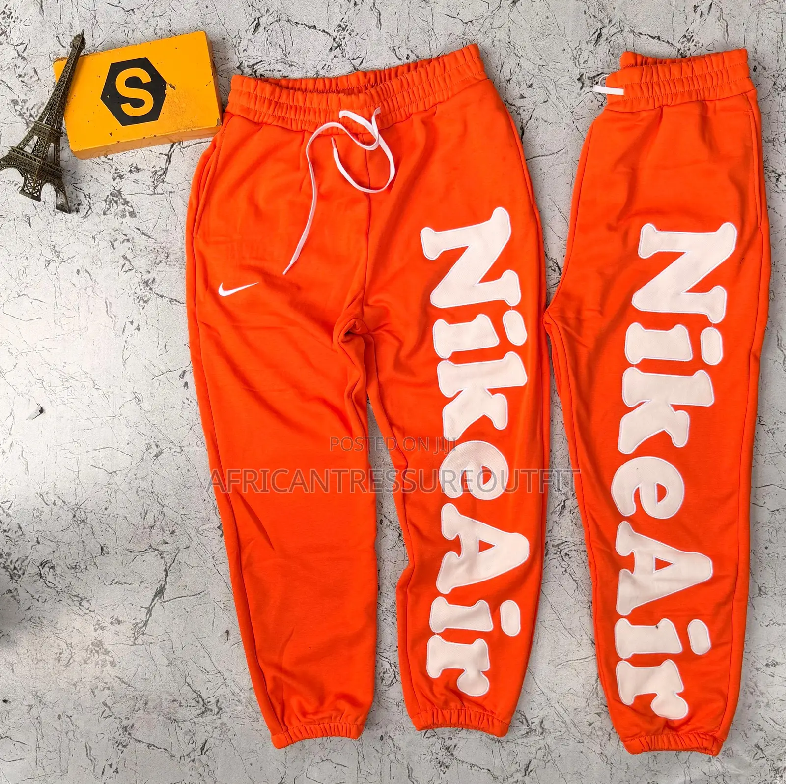 Nike Sweatpants Quality Available