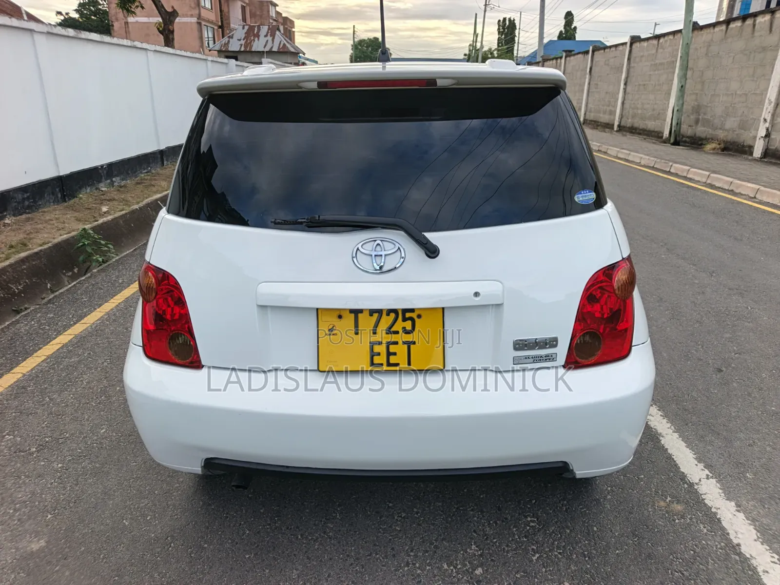 Toyota IST 2004 White